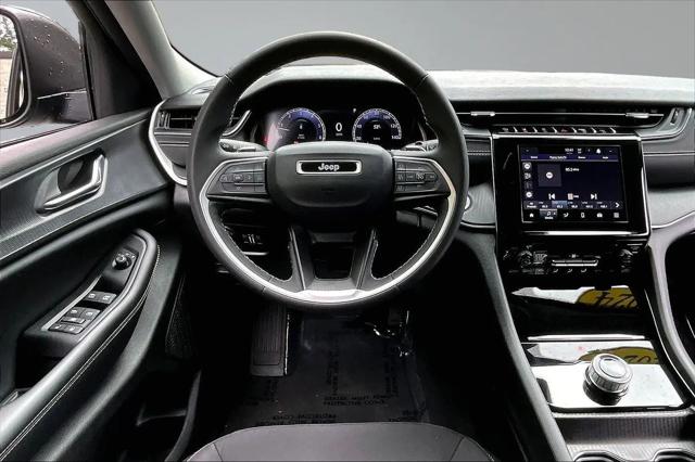 2024 Jeep Grand Cherokee Laredo X 4x4