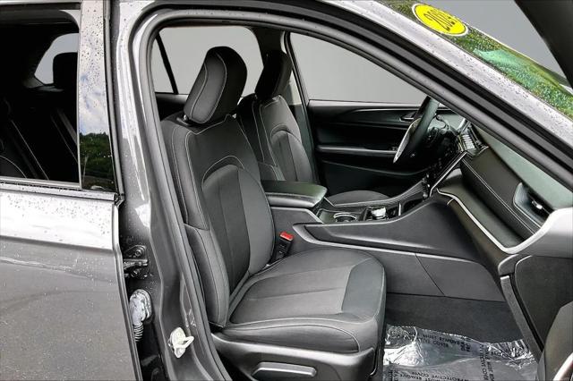 2024 Jeep Grand Cherokee Laredo X 4x4