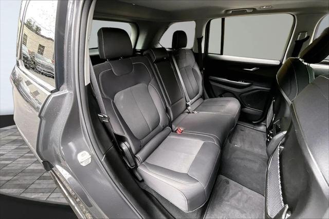 2024 Jeep Grand Cherokee Laredo X 4x4