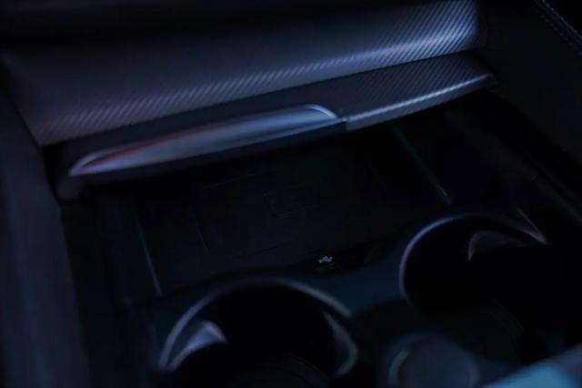 2018 BMW M5 Standard