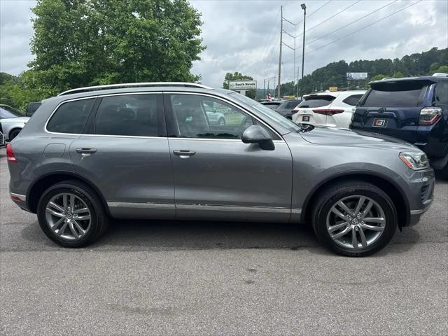 2016 Volkswagen Touareg TDI Lux