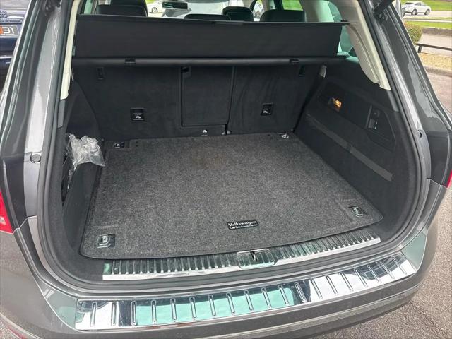 2016 Volkswagen Touareg TDI Lux