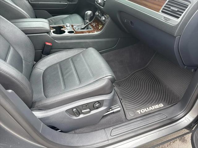 2016 Volkswagen Touareg TDI Lux