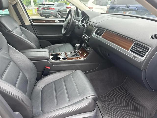 2016 Volkswagen Touareg TDI Lux