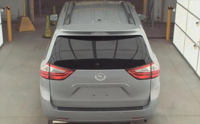 2017 Toyota Sienna XLE 7 Passenger