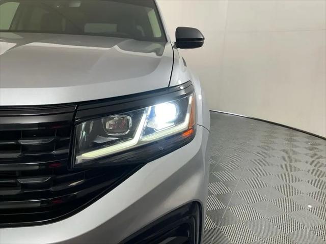 2022 Volkswagen Atlas 3.6L V6 SEL R-Line Black