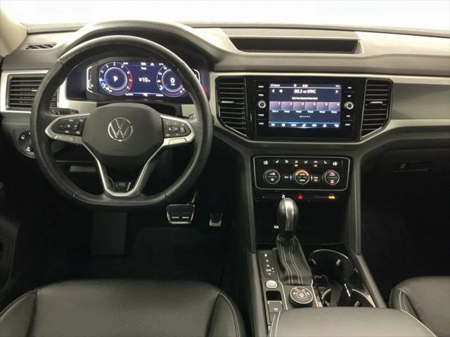 2022 Volkswagen Atlas 3.6L V6 SEL R-Line Black
