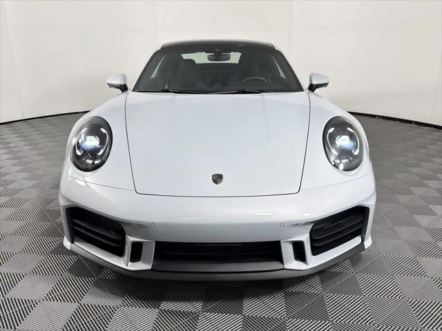 2025 Porsche 911 Carrera T