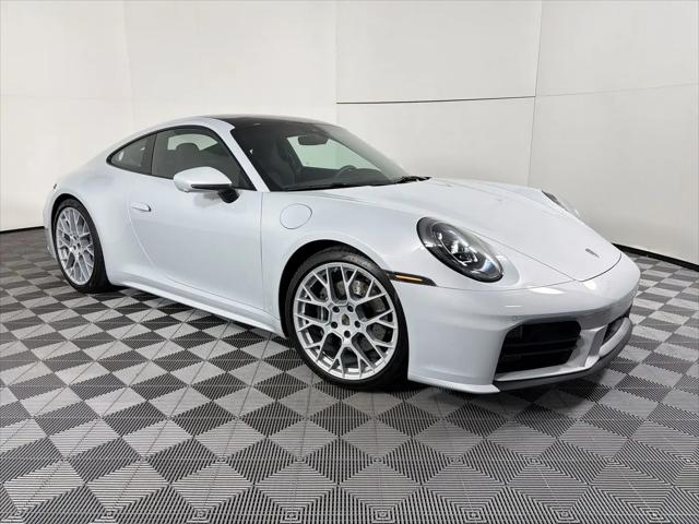 2025 Porsche 911 Carrera T