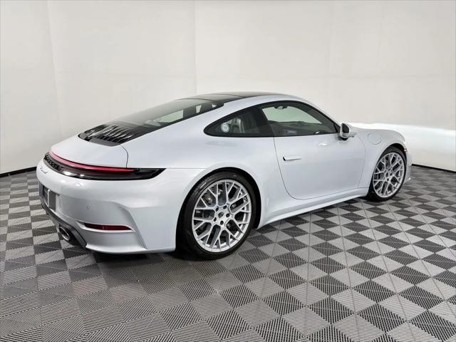 2025 Porsche 911 Carrera T