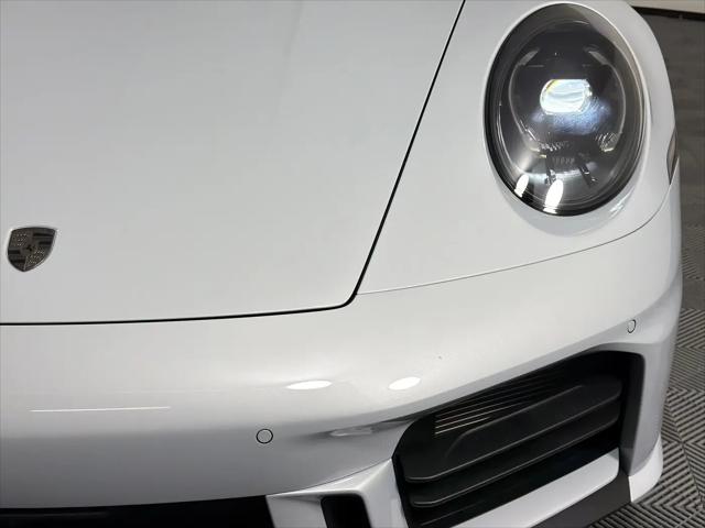 2025 Porsche 911 Carrera T