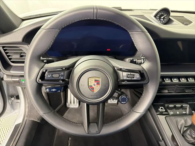 2025 Porsche 911 Carrera T