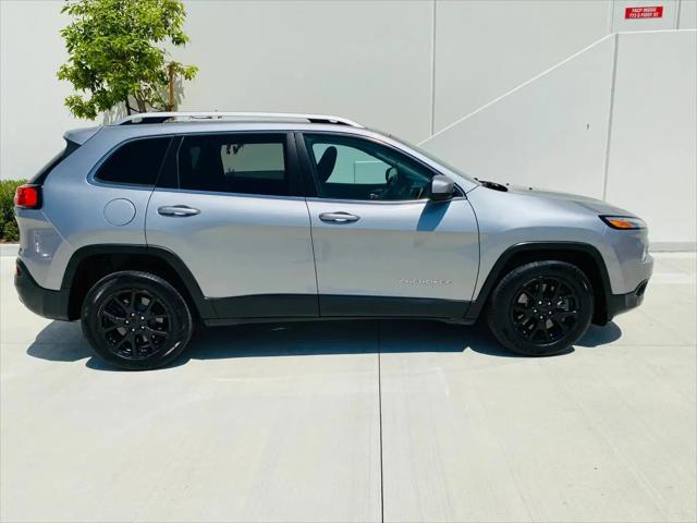 2017 Jeep Cherokee Latitude FWD