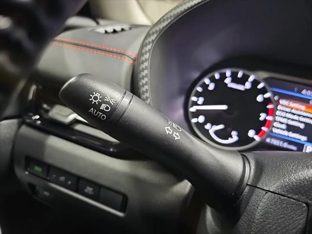 2024 Nissan Sentra SR Xtronic CVT