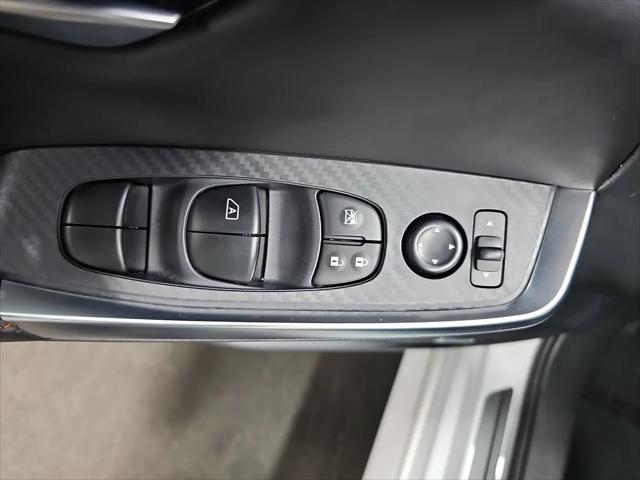 2024 Nissan Sentra SR Xtronic CVT