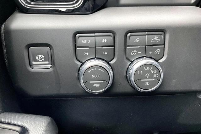 2026 GMC Sierra 2500HD Crew Cab, Standard Bed, AT4X, 4WD