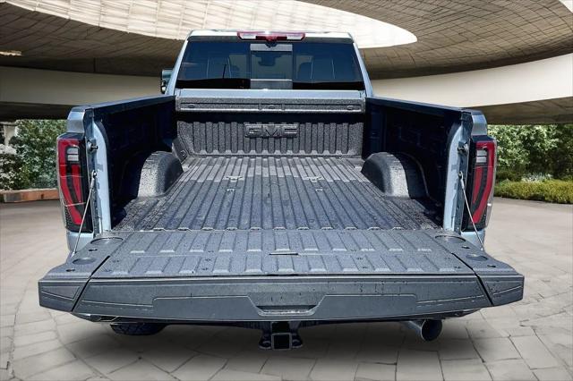2026 GMC Sierra 2500HD Crew Cab, Standard Bed, AT4X, 4WD