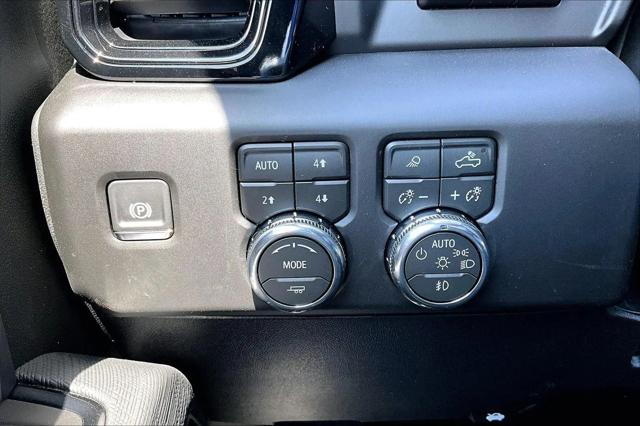 2026 GMC Sierra 2500HD Crew Cab, Standard Bed, AT4X, 4WD