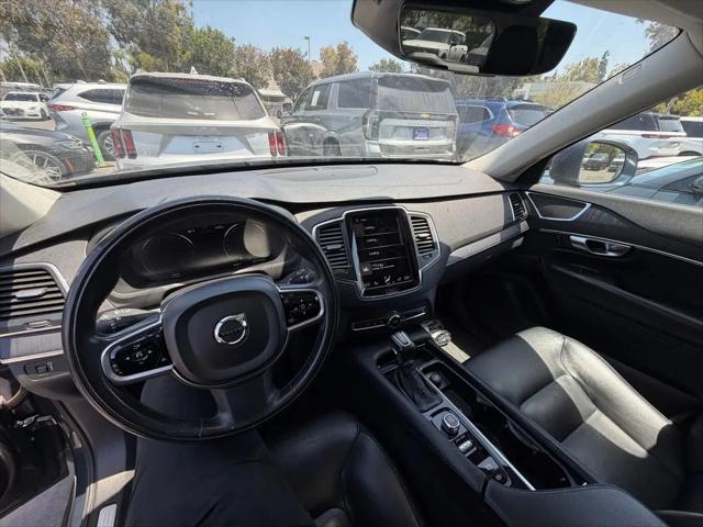 2020 Volvo XC90 T5 Momentum 7 Passenger