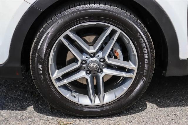 2017 Hyundai Santa Fe SE Ultimate