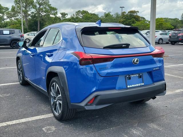 2022 Lexus UX 200 UX 200