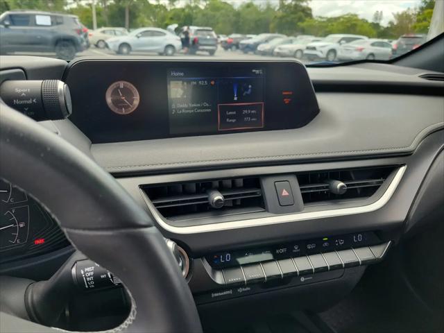 2022 Lexus UX 200 UX 200
