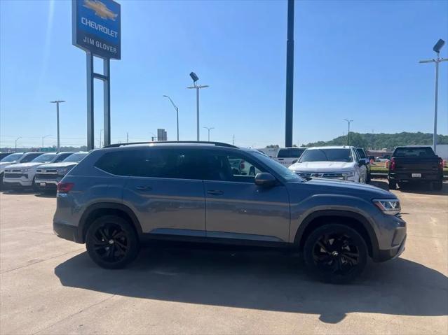 2022 Volkswagen Atlas 2.0T SE w/Technology