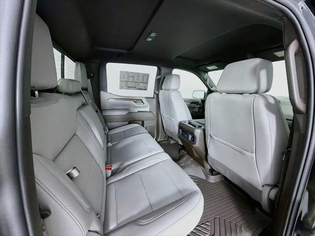 2026 Chevrolet Silverado 1500 4WD Crew Cab Standard Bed LT