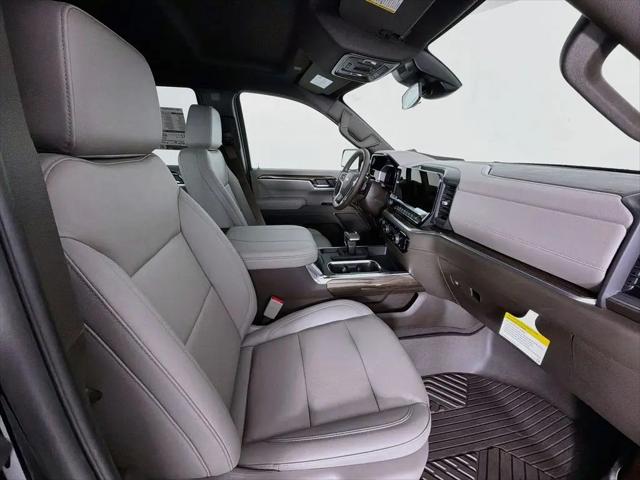 2026 Chevrolet Silverado 1500 4WD Crew Cab Standard Bed LT