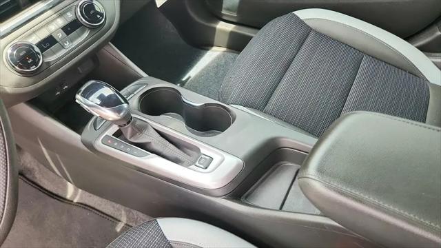 2025 Buick NV Preferred FWD
