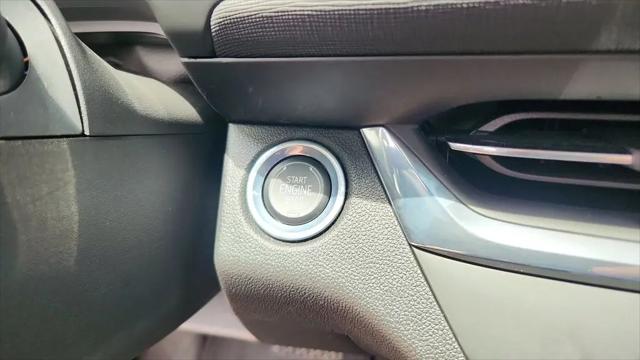 2025 Buick NV Preferred FWD