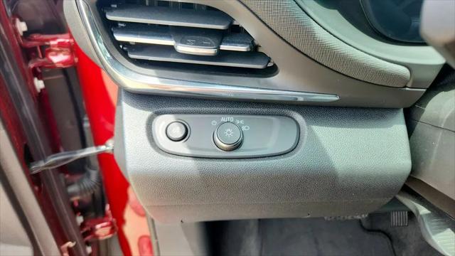 2025 Buick NV Preferred FWD