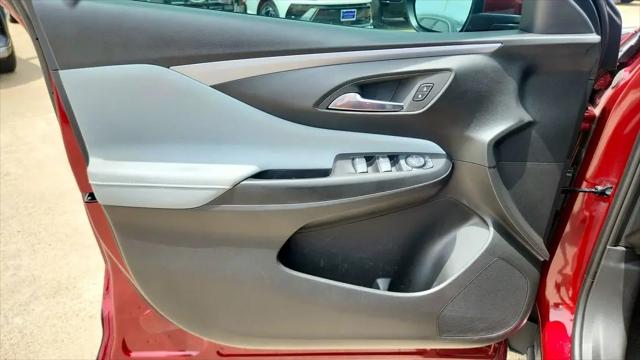 2025 Buick NV Preferred FWD