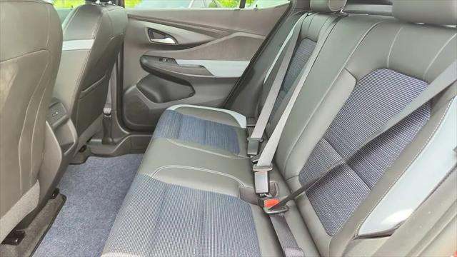 2025 Buick NV Preferred FWD