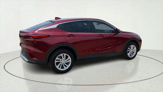 2025 Buick NV Preferred FWD