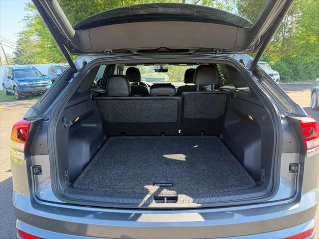 2021 Volkswagen Atlas Cross Sport 2.0T SE w/Technology