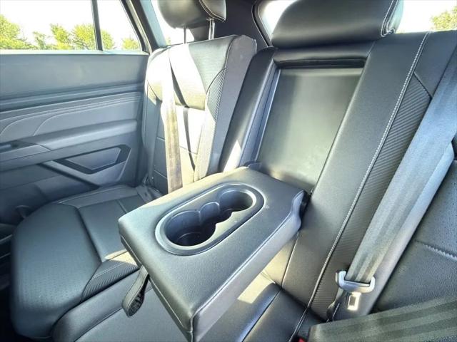 2021 Volkswagen Atlas Cross Sport 2.0T SE w/Technology