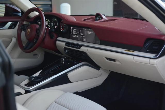 2021 Porsche 911 Targa 4S