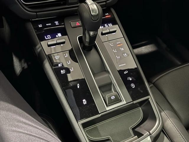 2026 Porsche Macan T