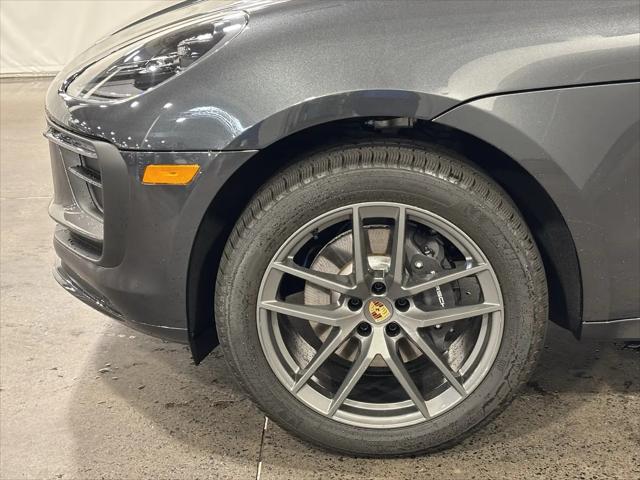 2026 Porsche Macan T