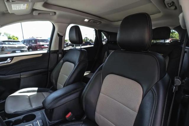 2021 Ford Escape Titanium