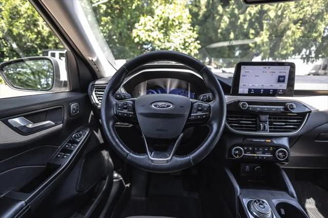 2021 Ford Escape Titanium
