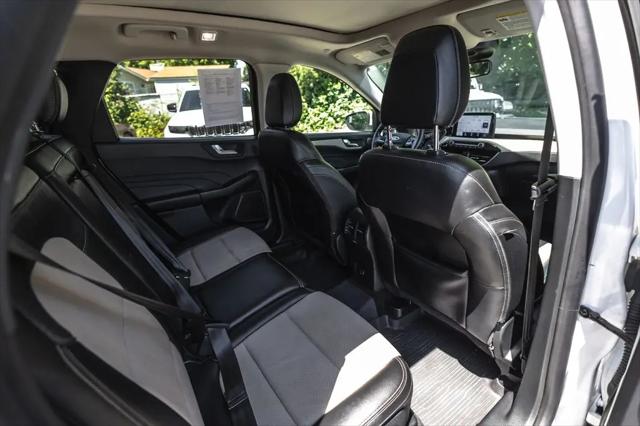 2021 Ford Escape Titanium