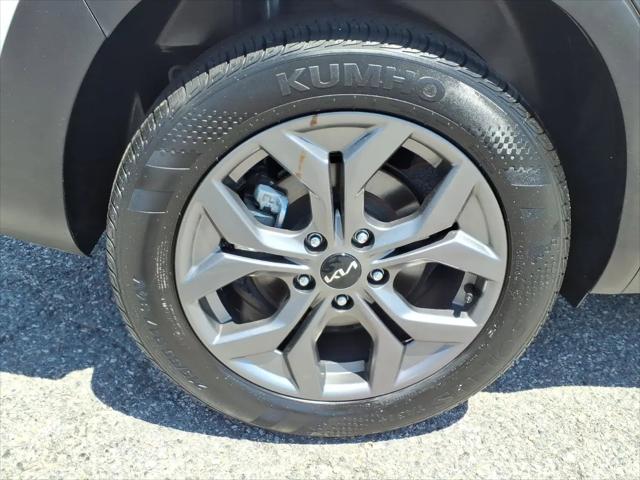 2024 Kia Seltos LX