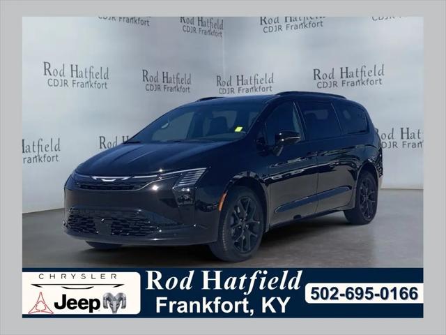 2027 Chrysler Pacifica Limited for sale in Frankfort, KY