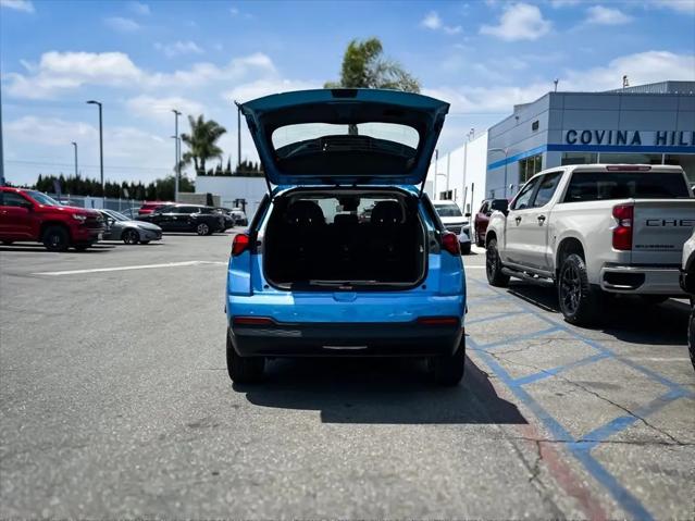 2027 Chevrolet Bolt LT FWD