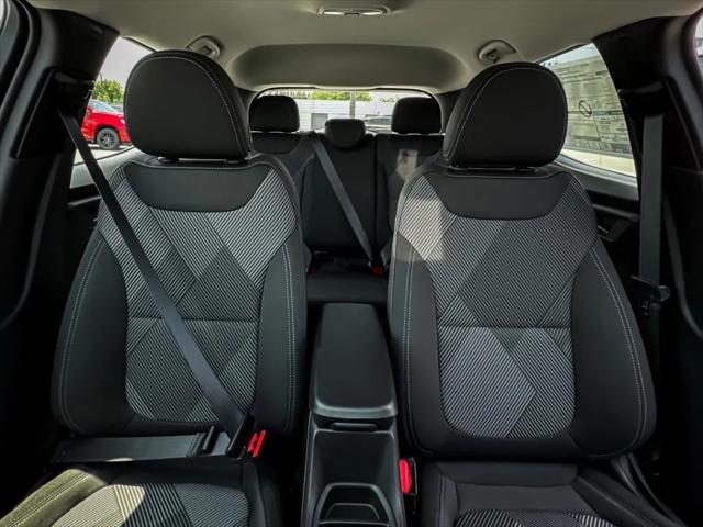 2027 Chevrolet Bolt LT FWD