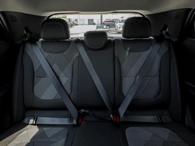 2027 Chevrolet Bolt LT FWD