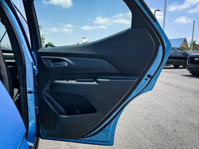2027 Chevrolet Bolt LT FWD