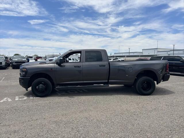 2025 Ram 3500 Tradesman Crew Cab 4x4 8' Box